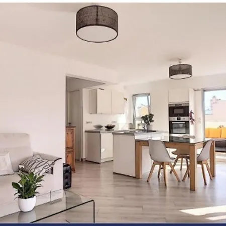 Serene Apartment In Top Location In Menton Near Sea Apartment