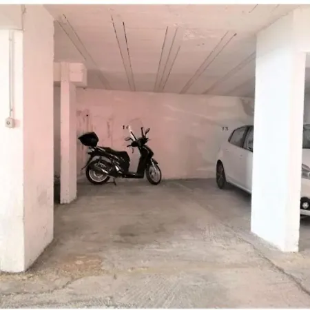 Apartment Serene Apartment In Top Location In Menton Near Sea *