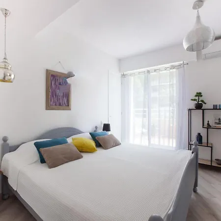Serene Apartment In Top Location In Menton Near Sea * Menton