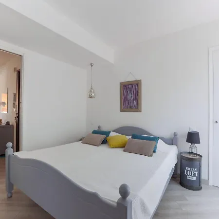 Serene Apartment In Top Location In Menton Near Sea * Menton
